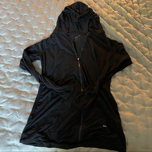 Gap fit maternity zip up hoodie